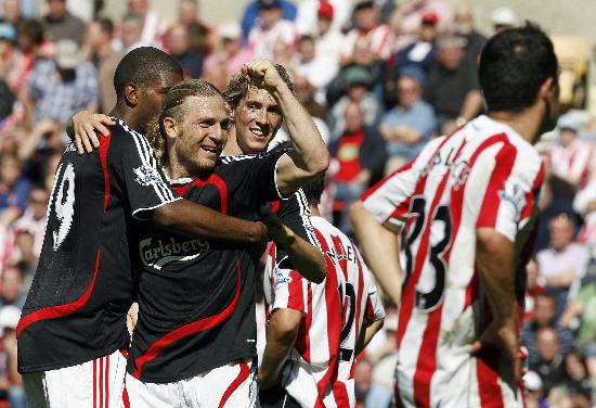 斯坦韦谈8-0中国女足：今晚我们让对手显得平平无奇（斯坦韦评8比0大胜中国女足：今夜我们让对手毫无亮点）