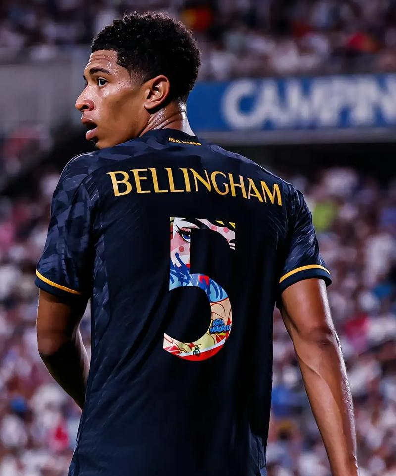 未来可期，李新翔中超处子赛季即收获6球3助（李新翔中超首季斩获6球3助，前景可期）